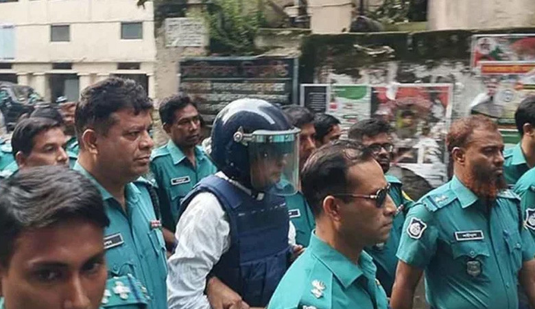 হত্যা মামলায় হাসানুল হক ইনুর ফের ৪ দিনের রিমান্ড