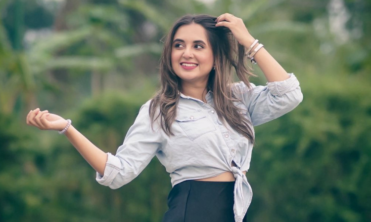 অভিনেত্রী তানিয়া বৃষ্টির ব্রেন টিউমার অপারেশন আপডেট